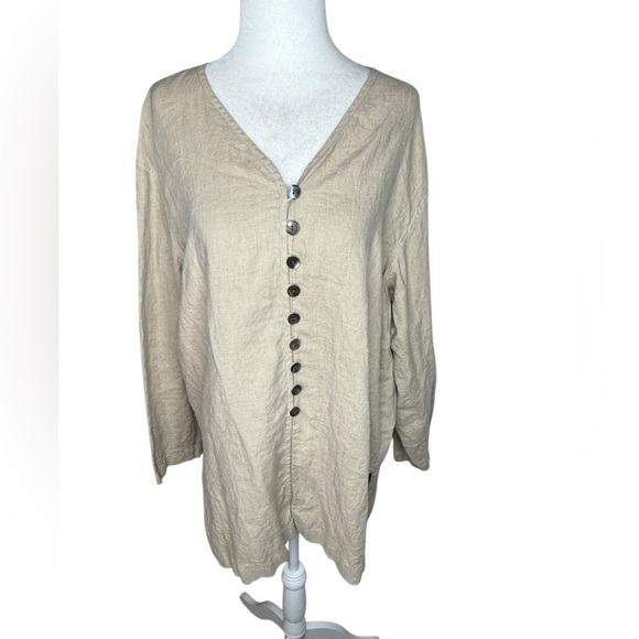 Saks Fifth Avenue Tan 3/4 Sleeve Button Down Shirt Relaxed Fit size Large Linen - Picture 1 of 12